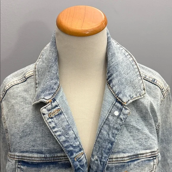 Abercrombie & Fitch Light Blue Jean Jacket - Picture 3 of 4